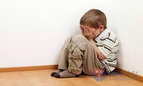 自闭症、孤独症统称儿童孤独症？